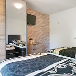 Gaestehaus Anna Aparthotel 3*