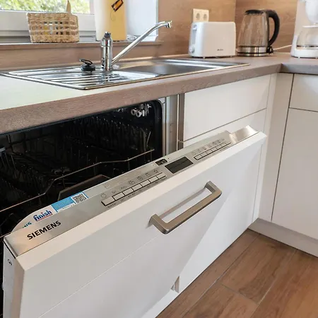 Gaestehaus Anna Ξενοδοχείο με διαμερίσματα 3*