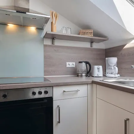 Gaestehaus Anna Ξενοδοχείο με διαμερίσματα Suhle