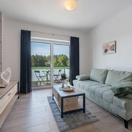 Gaestehaus Anna Ξενοδοχείο με διαμερίσματα 3*