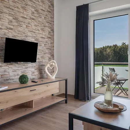 Gaestehaus Anna Ξενοδοχείο με διαμερίσματα 3*